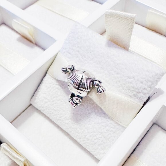 925 Sterling Silver Little Girl With Teddy Bead Charm Bead Fits Pandora Bracelet - Picture 7 of 8